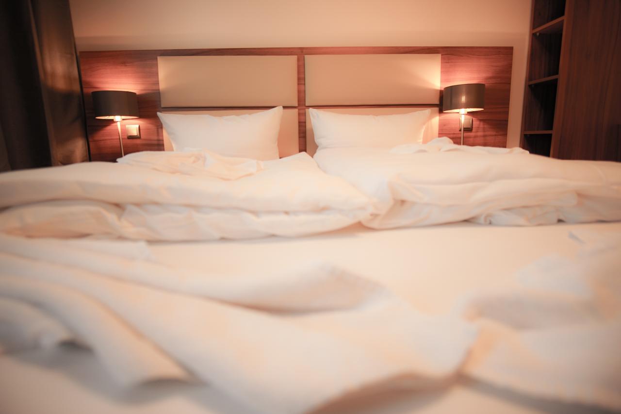 Budget Double Room,560478438:JPEG